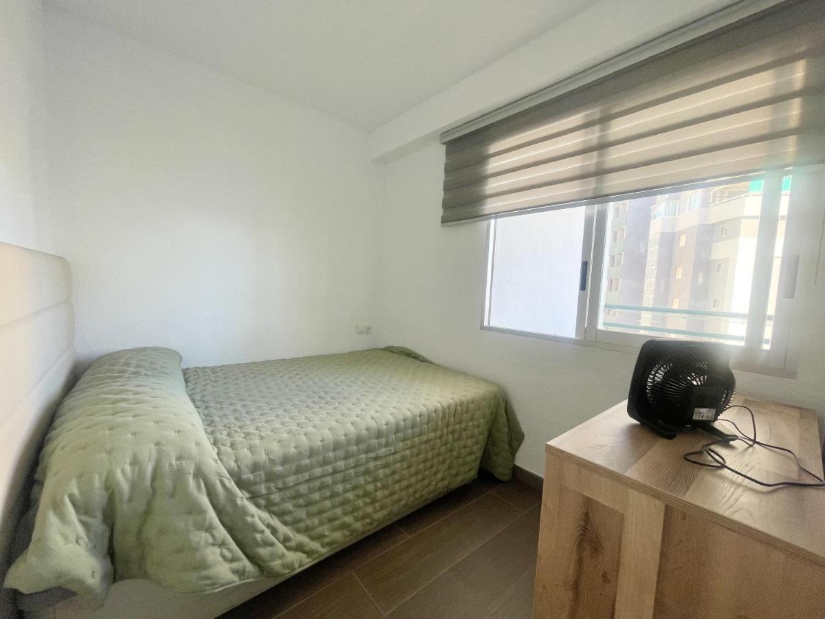 Pintor Solana Poniente Beach Benidorm Bagian luar foto